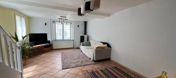 3 bedrooms House in Briare, France No. 92361 11