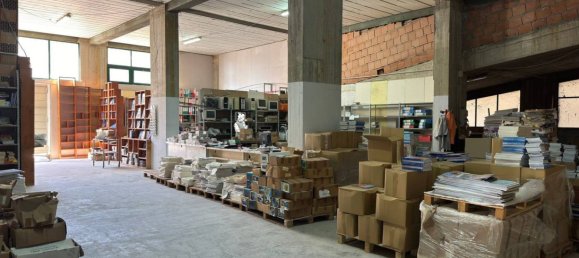 Склад 560м² в Мессина, Италия № 116318 13