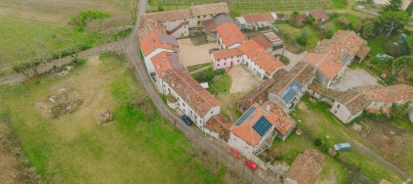 3 Schlafzimmer Haus in Colle Umberto, Italy, Nr. 266674 30