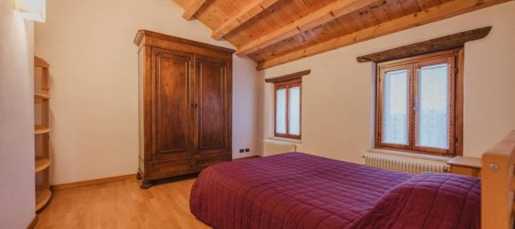3 Schlafzimmer Haus in Colle Umberto, Italy, Nr. 266674 18