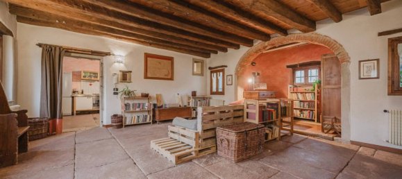 3 Schlafzimmer Haus in Colle Umberto, Italy, Nr. 266674 3