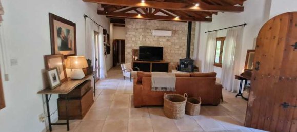 3 bedrooms Villa in Kiti, Cyprus No. 13478 2