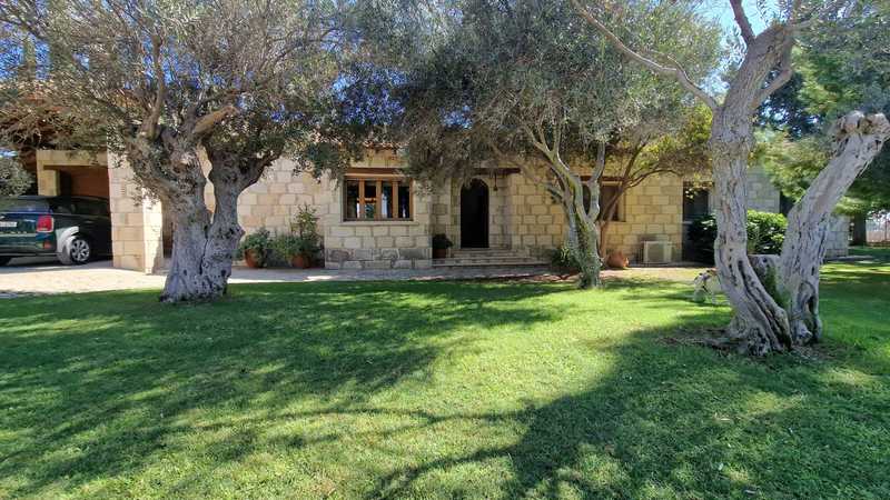 3 bedrooms Villa in Kiti, Cyprus No. 13478