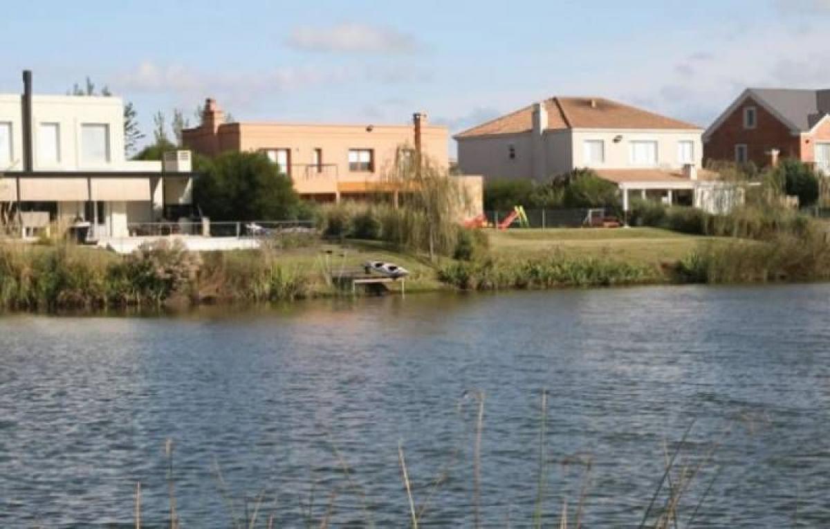  Land in Tigre, Argentina No. 36036