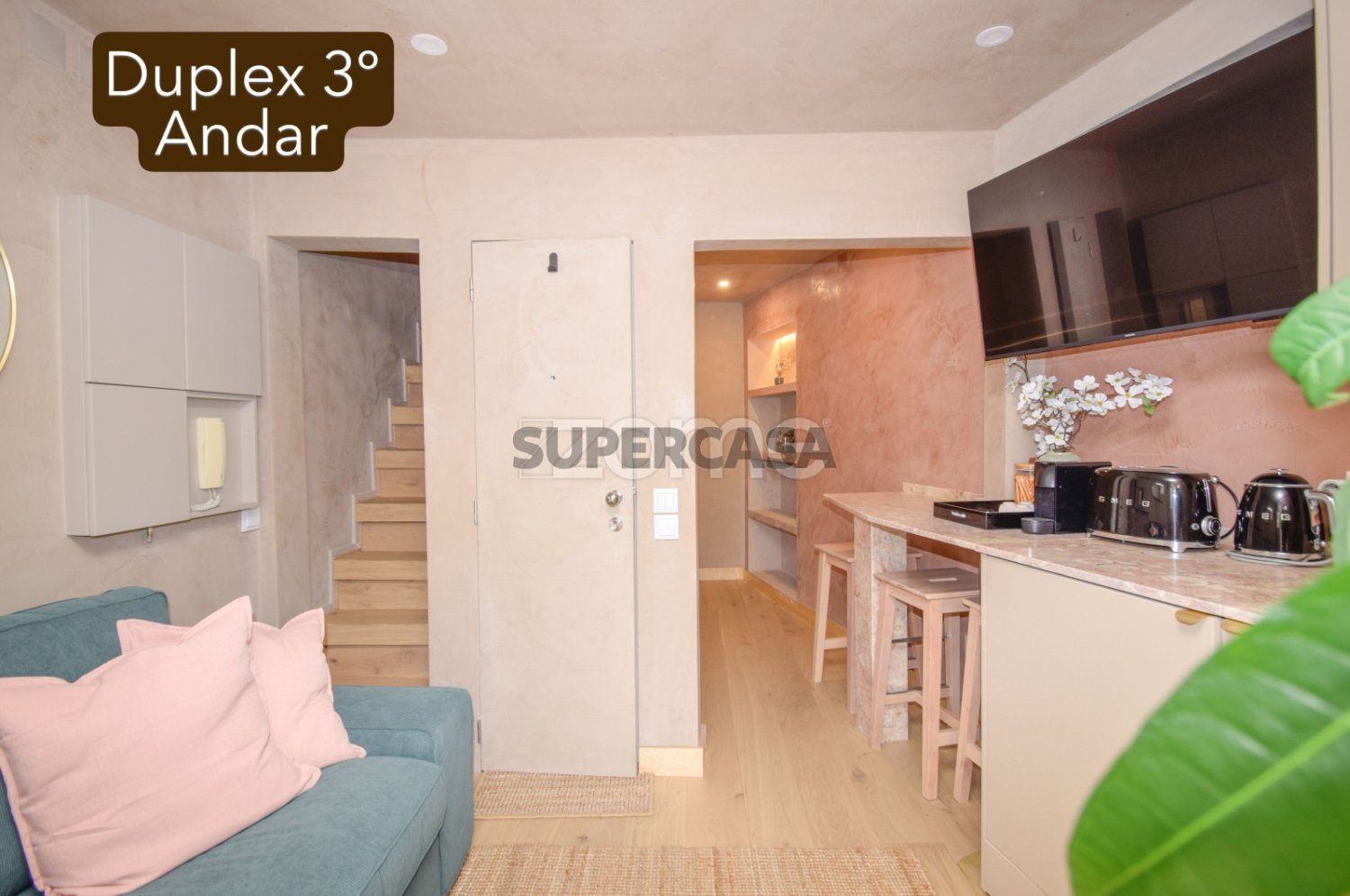 100m² Building in Lisbon, Portugal No. 280626