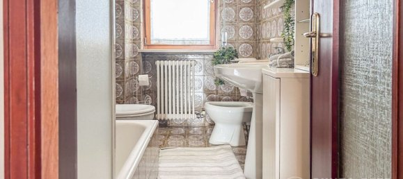 4 bedrooms Apartment in Bussolengo, Italy No. 337075 41