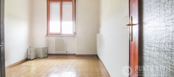 4 bedrooms Apartment in Bussolengo, Italy No. 337075 20