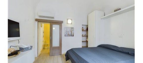 1 bedroom Apartment in Rome, Italy No. 275979 12