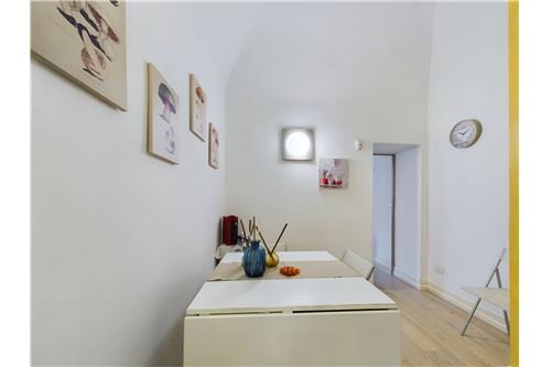 1 bedroom Apartment in Rome, Italy No. 275979