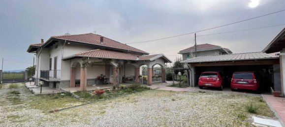 8 rooms Villa in Ponderano, Italy No. 28706 17