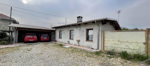 8 rooms Villa in Ponderano, Italy No. 28706 4