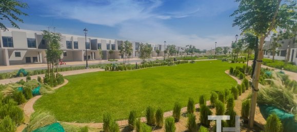 3 bedrooms Townhouse in Dubai Land, UAE No. 30569 13