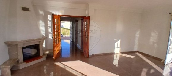 3 bedrooms House in Torres Vedras, Portugal No. 157112 11