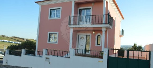 3 bedrooms House in Torres Vedras, Portugal No. 157112 2