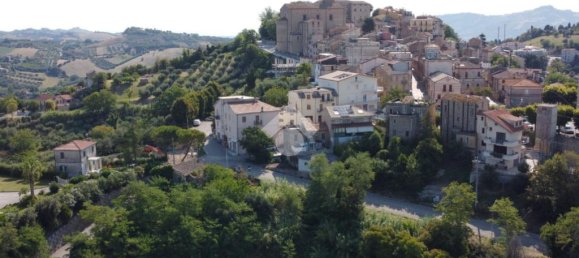 3 bedrooms House in Monsampolo del Tronto, Italy No. 340392 7