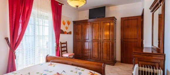 Moradia em banda T4 em Guia, Portugal N.º 122219 5