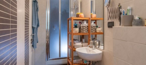 7 bedrooms Apartment in Genoa, Italy No. 313701 14