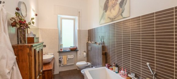 7 bedrooms Apartment in Genoa, Italy No. 313701 13