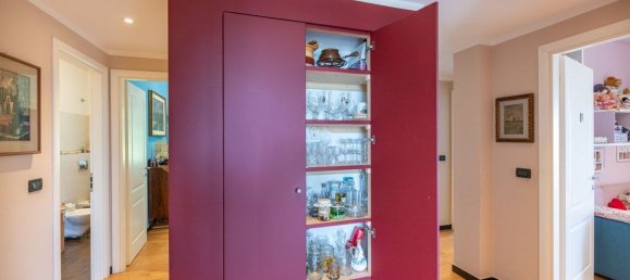 7 bedrooms Apartment in Genoa, Italy No. 313701 16