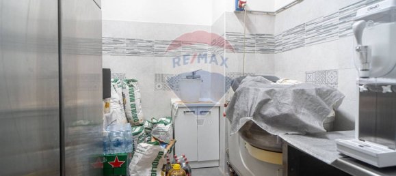 264m² Commercial property in Gattatico, Italy No. 329003 18