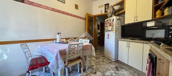 Квартира с 4 комнатами в Матера, Италия № 161067 9