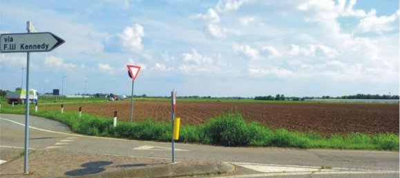 Grundstück in Bolgare, Italy 360140m², Nr. 32448 2