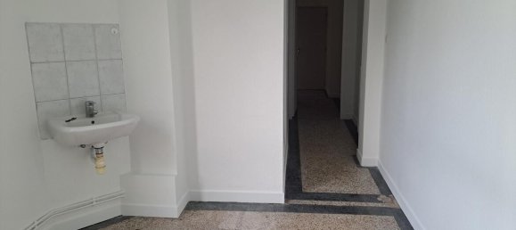 3 chambres Appartement à Reims, France No. 86655 12