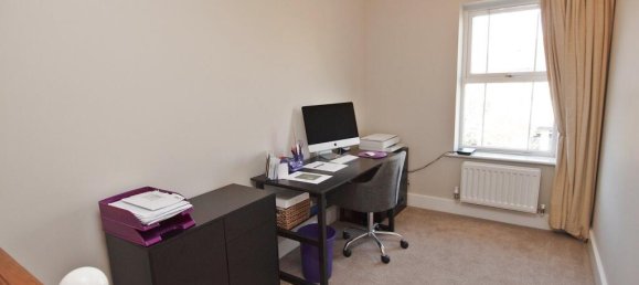 3 bedrooms Townhouse in Waterside, United Kingdom No. 1130 12