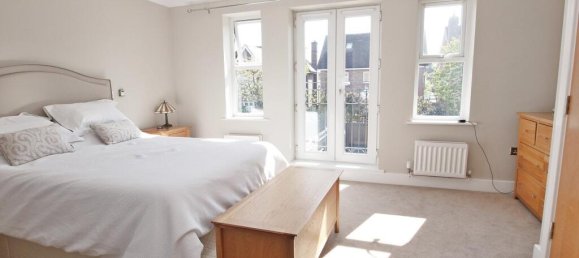 3 bedrooms Townhouse in Waterside, United Kingdom No. 1130 7