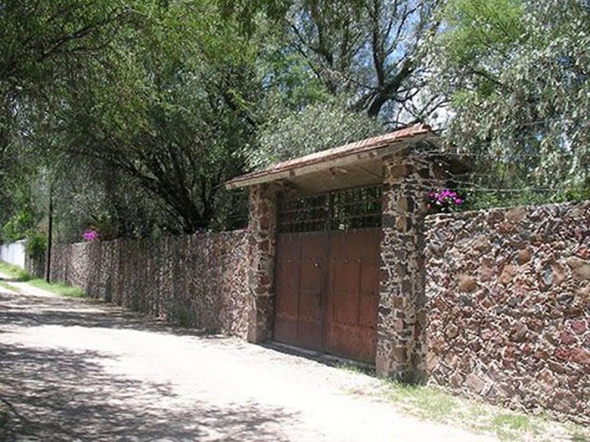 Casa de 24 dormitorios en Querétaro, Mexico No. 162215