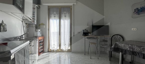 Квартира с 4 комнатами в Андрия, Италия № 16422 3