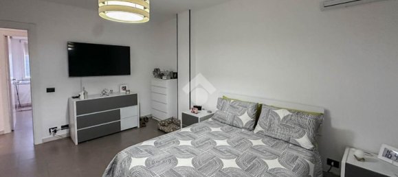 4 rooms Apartment in Carpi, Italy No. 271738 9