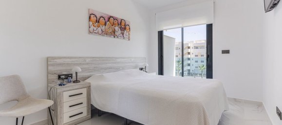 3 Schlafzimmer Wohnung in Guardamar del Segura, Spain, Nr. 188071 9