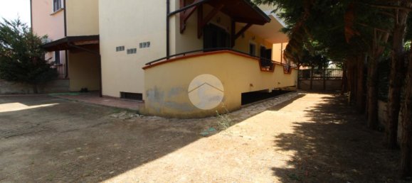 4غرفة فيلا في Montalto Uffugo, Italy رقم 17664 8