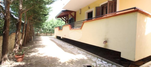 4غرفة فيلا في Montalto Uffugo, Italy رقم 17664 3