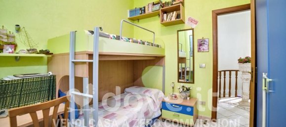 Вилла с 4 комнатами в Приоло Гаргалло, Италия № 265462 36