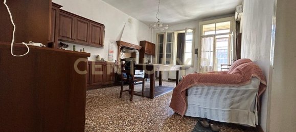 10-Zimmer Haus in Monteforte d'Alpone, Italy, Nr. 130060 8