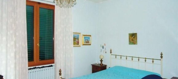 3 rooms Villa in Pontassieve, Italy No. 45360 27