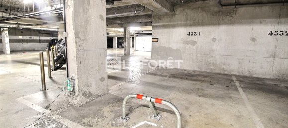 4 bedrooms Duplex in Villeneuve-la-Garenne, France No. 178749 13