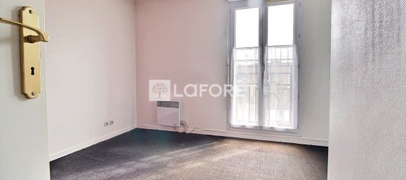 4 bedrooms Duplex in Villeneuve-la-Garenne, France No. 178749 8