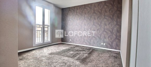 4 bedrooms Duplex in Villeneuve-la-Garenne, France No. 178749 9