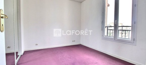 4 bedrooms Duplex in Villeneuve-la-Garenne, France No. 178749 7