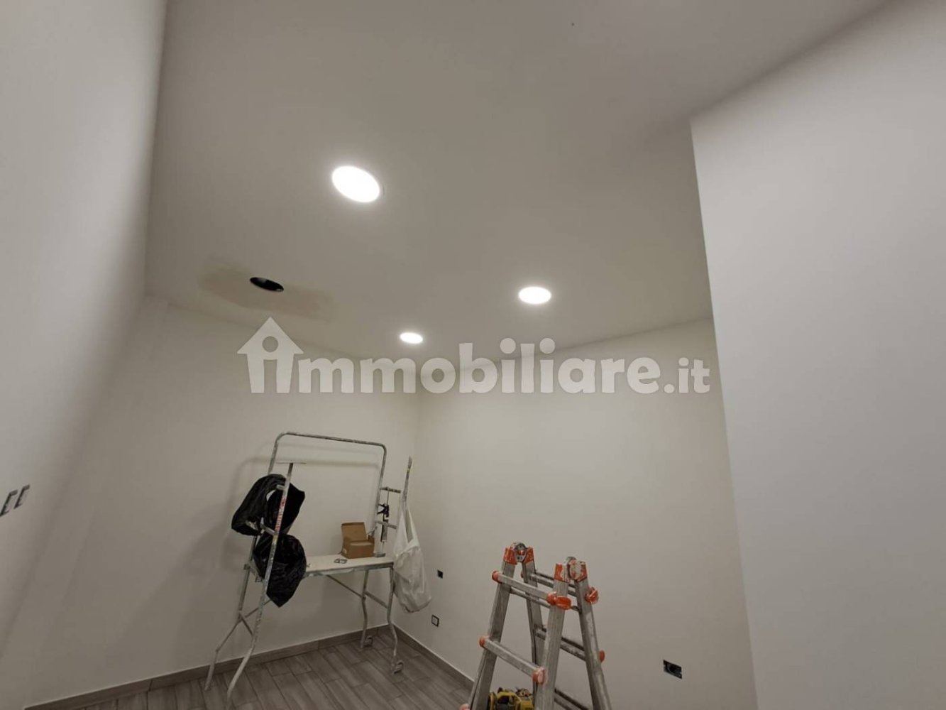 2 bedrooms Building in Postiglione, Italy No. 101858