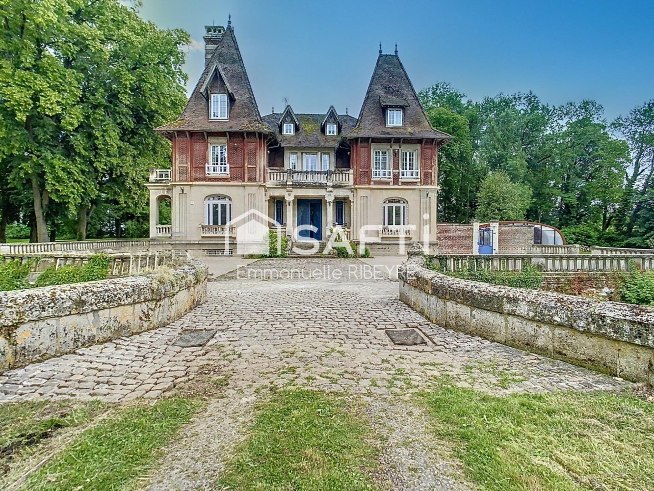 6 Schlafzimmer Schlösser in Compiegne, France, Nr. 270943