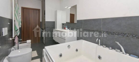 Villa de 9 dormitorios en San Damiano d'Asti, Italy No. 351290 22