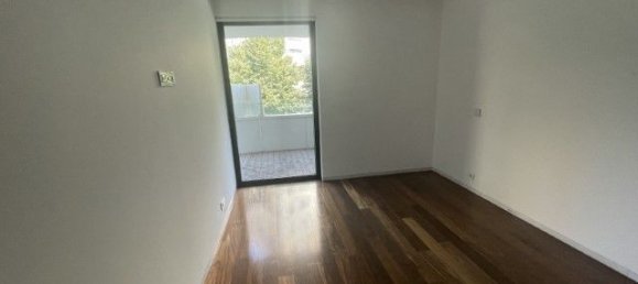 3 bedrooms Apartment in Porto, Portugal No. 132237 16