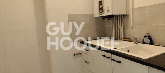 1 bedroom Apartment in Chartres, France No. 245043 3