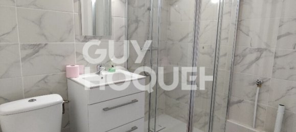 1 bedroom Apartment in Chartres, France No. 245043 8