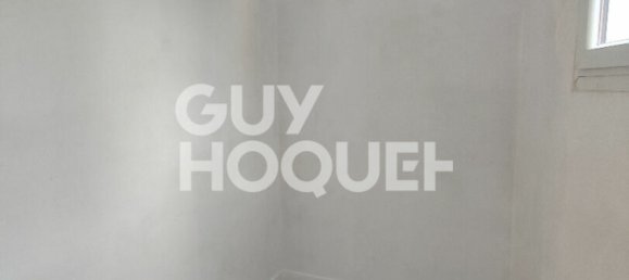 1 bedroom Apartment in Chartres, France No. 245043 7