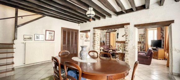 3 bedrooms House in Champcueil, France No. 169360 2